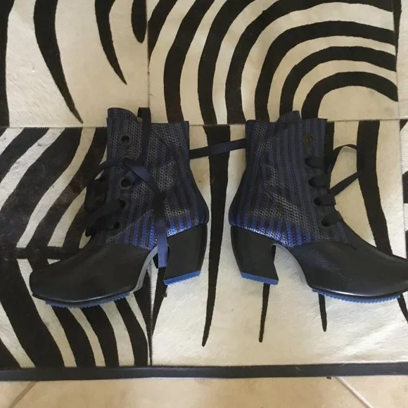 JOHN fluevog prepares style  boots size 11.5 W  9.5 M - Picture 2 of 3